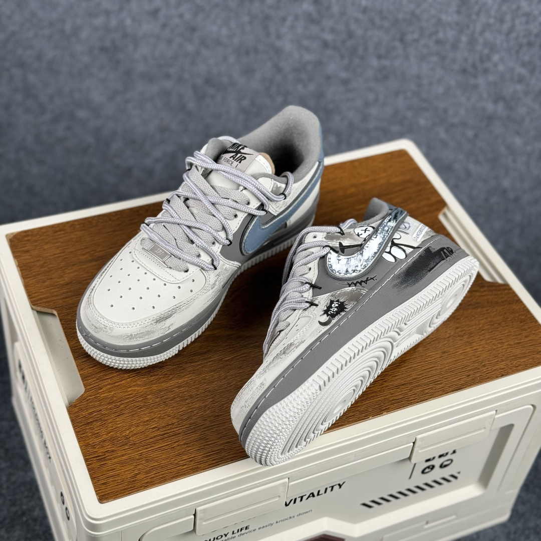 Nike Air Force 1'07 Low ”Alley Graffiti” 手绘涂鸦 暗巷涂鸦 空军一号低帮休闲板鞋 DB3310-333-Top High Quatity Cheap Sneakers Fashion Clothing Clothes Bags handbags Shoes of all Brand wholesale With The best Quality And Beautiful Price from China Factory Chinese suppliers wholesaler seller Nike Air Force 1'07 Low ”Alley Graffiti” 手绘涂鸦 暗巷涂鸦 空军一号低帮休闲板鞋 DB3310-333