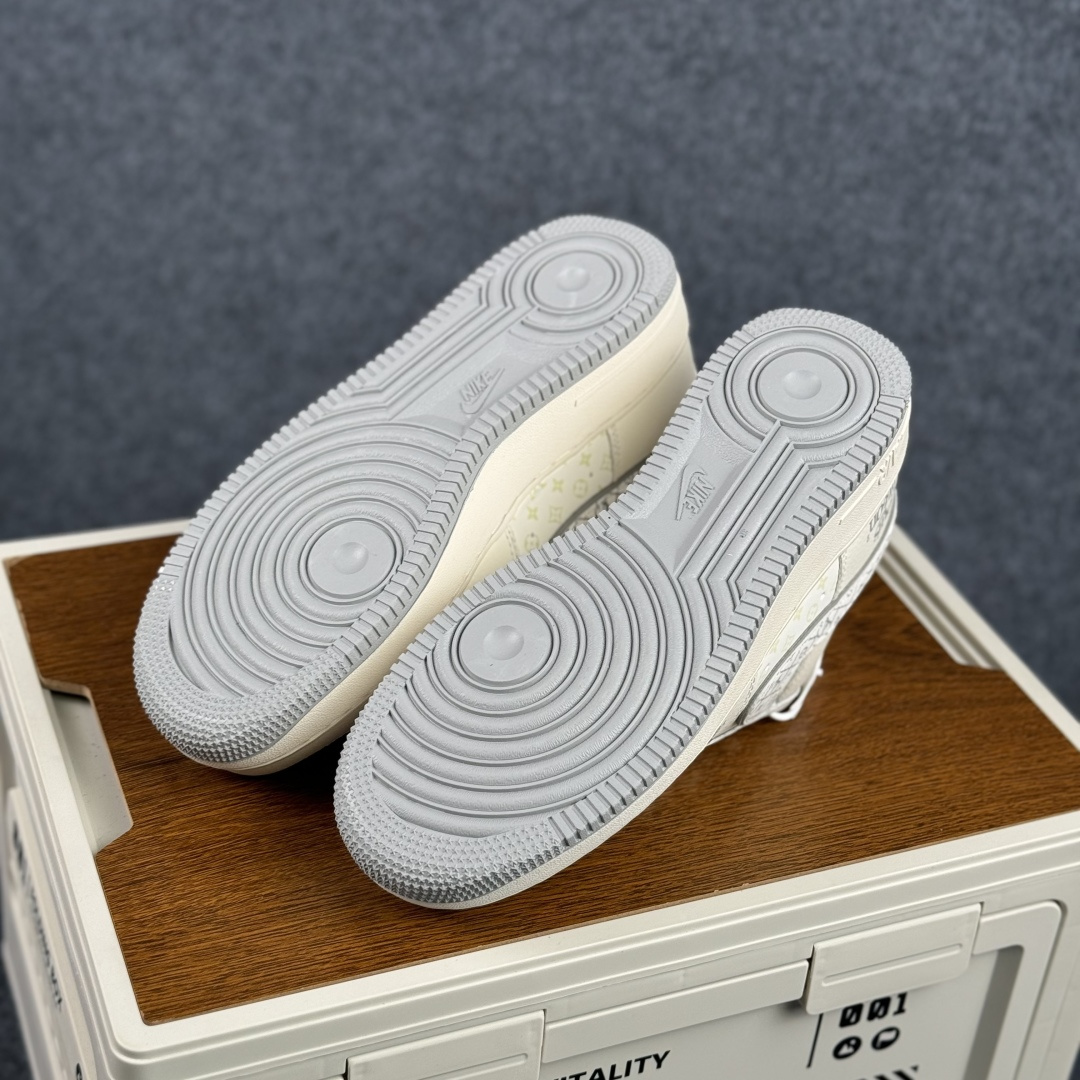 Nike Air Force 1'07 Low LV联名老花 空军一号低帮休闲板鞋 LV2288-001-Top High Quatity Cheap Sneakers Fashion Clothing Clothes Bags handbags Shoes of all Brand wholesale With The best Quality And Beautiful Price from China Factory Chinese suppliers wholesaler seller Nike Air Force 1'07 Low LV联名老花 空军一号低帮休闲板鞋 LV2288-001