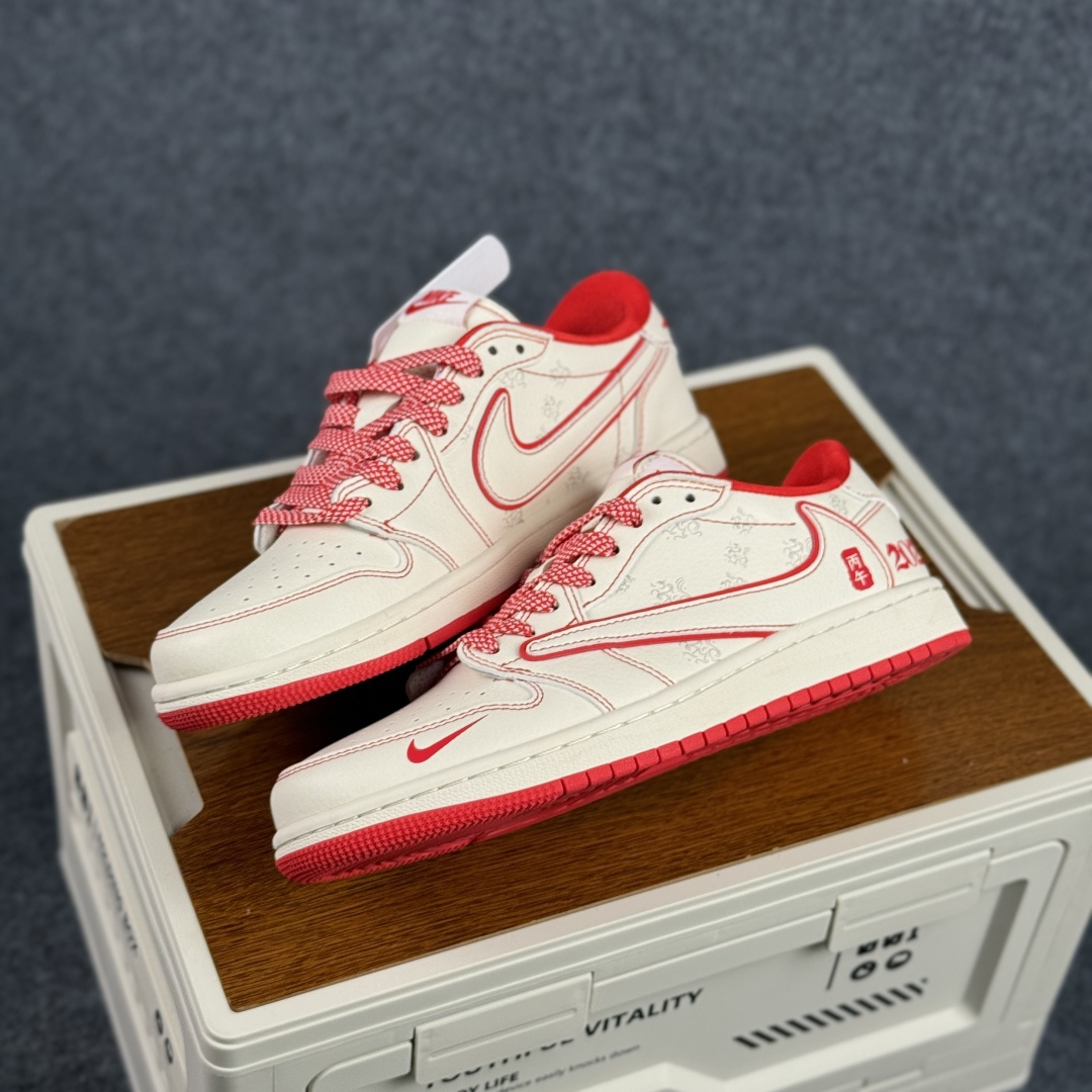 280 2026丙午马年特别款 Air Jordan Low 红运针脚 踏福而来 CX5050-Y65-Chinese UA Cheap High Quatity Brand Clothes Bags handbags Sneakers wholesale wholesaler seller from China Factory suppliers Fashion Clothing Shoes best Quality Beautiful Price 280 2026丙午马年特别款 Air Jordan Low 红运针脚 踏福而来 CX5050-Y65