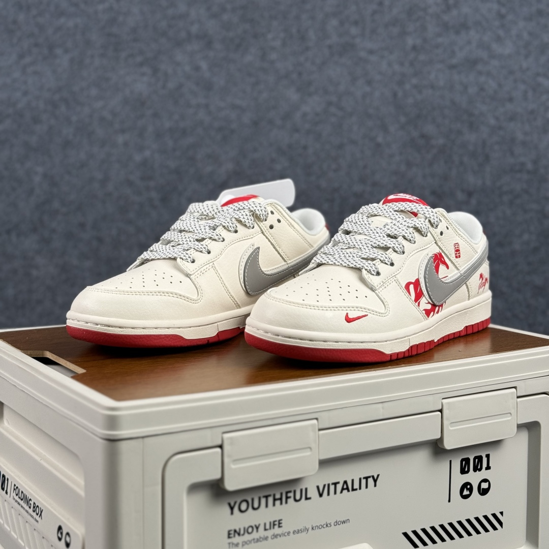 2026马年限定 Nike Dunk Low 踏火追风 红运开年 ZH2598-805-Top High Quatity Cheap Sneakers Fashion Clothing Clothes Bags handbags Shoes of all Brand wholesale With The best Quality And Beautiful Price from China Factory Chinese suppliers wholesaler seller 2026马年限定 Nike Dunk Low 踏火追风 红运开年 ZH2598-805