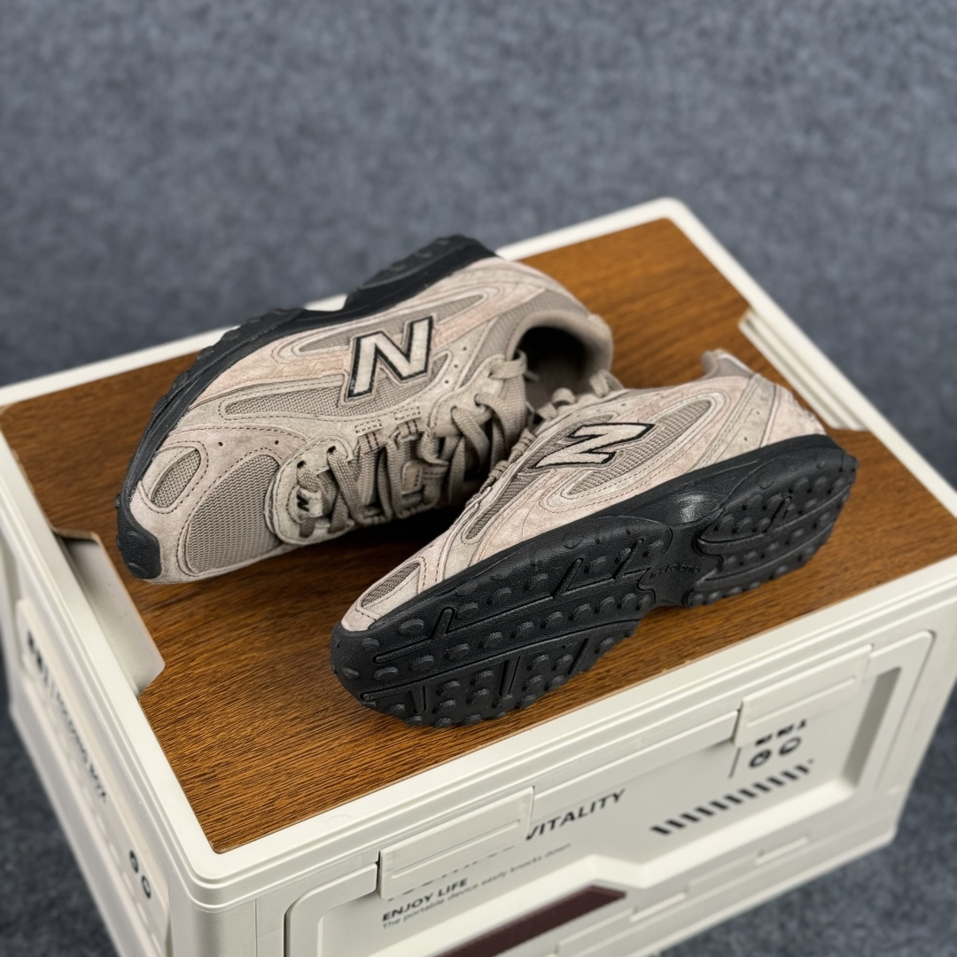 260 J版 New Balance 204系列复古透气休闲运动慢跑鞋 U204L3K9-Chinese UA Cheap High Quatity Brand Clothes Bags handbags Sneakers wholesale wholesaler seller from China Factory suppliers Fashion Clothing Shoes best Quality Beautiful Price 260 J版 New Balance 204系列复古透气休闲运动慢跑鞋 U204L3K9