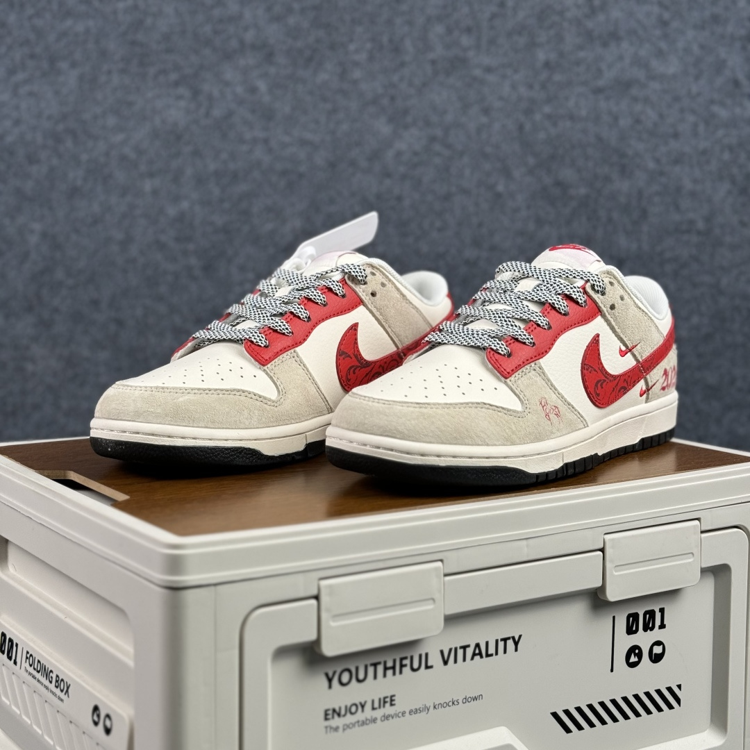 2026马年限定 · Nike Dunk Low 红运登场 ZH2598-806
