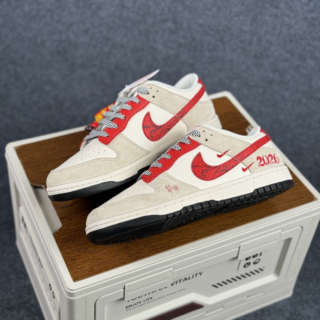 2026马年限定 · Nike Dunk Low 红运登场 ZH2598-806