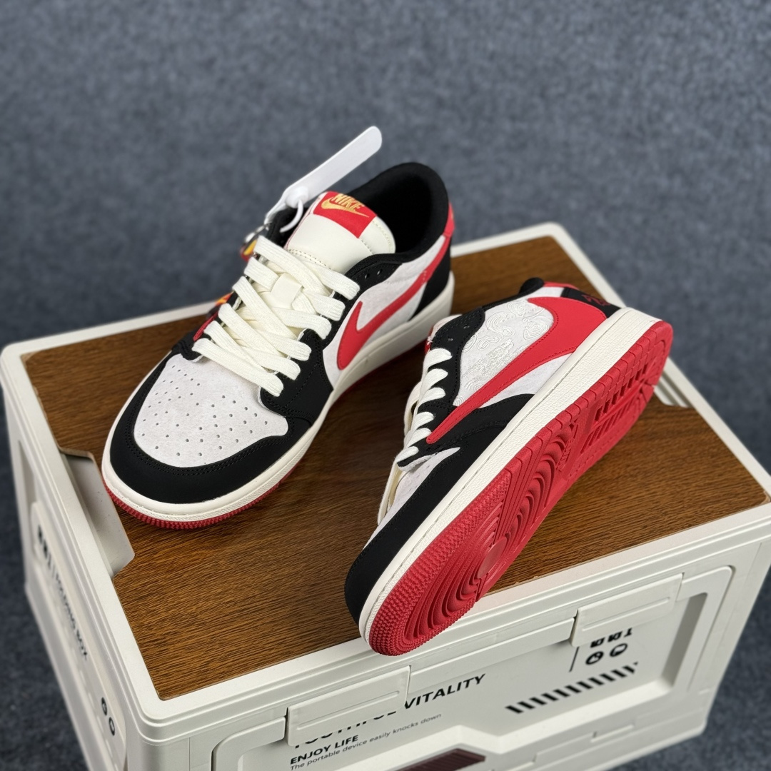 Air Jordan 1 Low AJ1 乔1 马年限定 高端定制 倒钩低帮复古篮球鞋 FF9989-014 Air Jordan 1 Low AJ1 乔1 马年限定 高端定制 倒钩低帮复古篮球鞋 FF9989-014