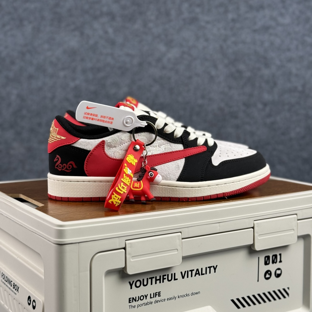 Air Jordan 1 Low AJ1 乔1 马年限定 高端定制 倒钩低帮复古篮球鞋 FF9989-014 Air Jordan 1 Low AJ1 乔1 马年限定 高端定制 倒钩低帮复古篮球鞋 FF9989-014