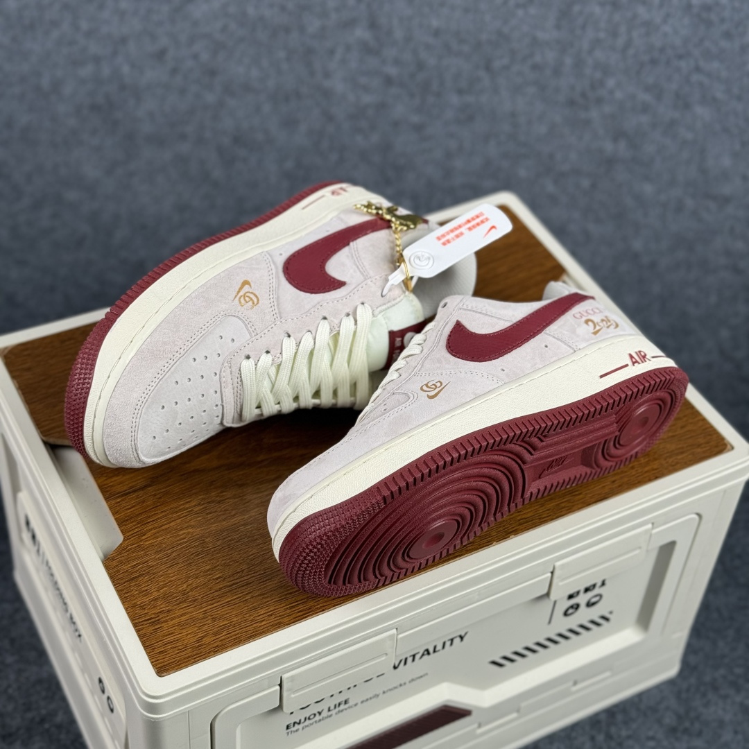Nike Air Force 1'07 Low 米灰麂皮 空军一号低帮休闲板鞋 DD1982-342-Top High Quatity Cheap Sneakers Fashion Clothing Clothes Bags handbags Shoes of all Brand wholesale With The best Quality And Beautiful Price from China Factory Chinese suppliers wholesaler seller Nike Air Force 1'07 Low 米灰麂皮 空军一号低帮休闲板鞋 DD1982-342