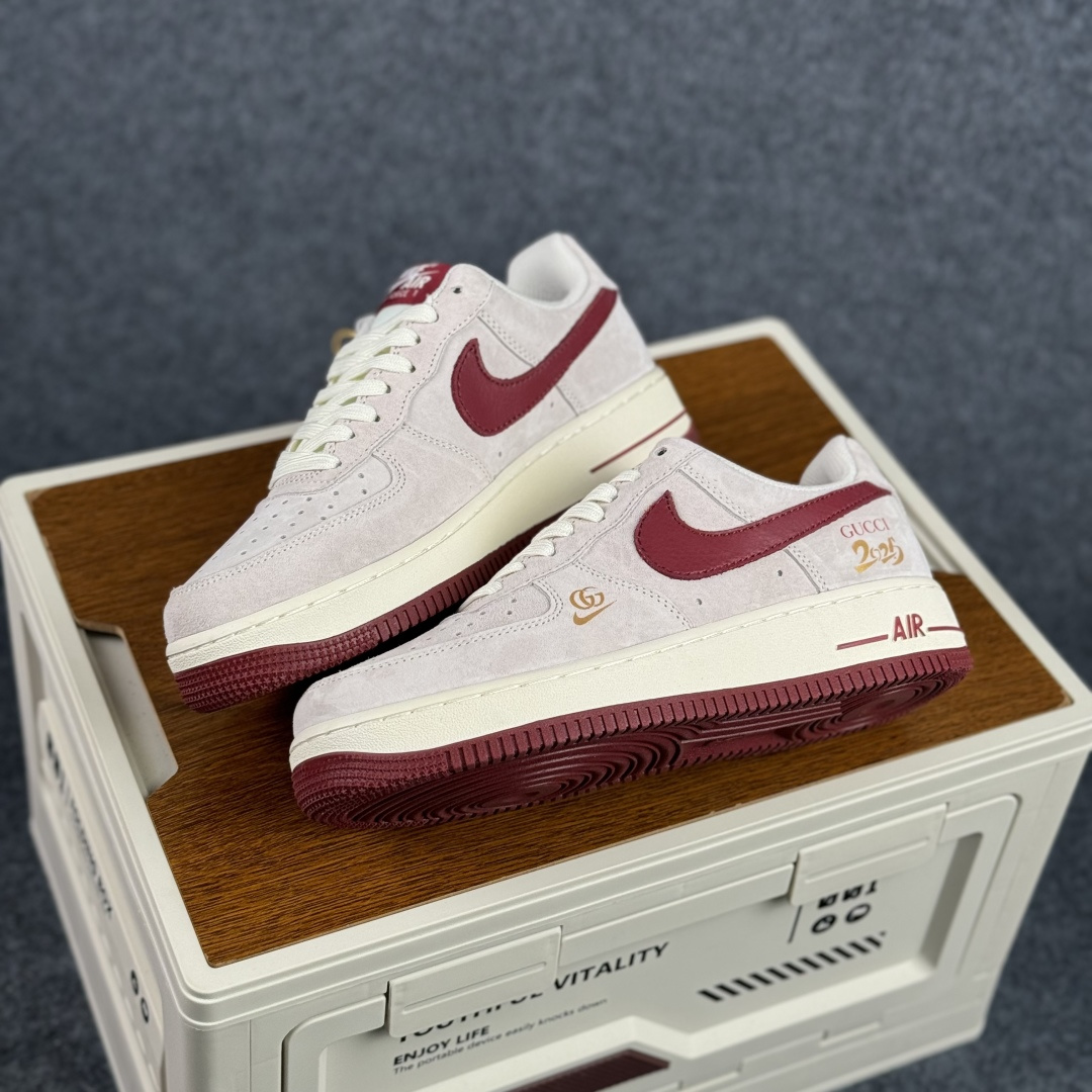 Nike Air Force 1'07 Low 米灰麂皮 空军一号低帮休闲板鞋 DD1982-342-Top High Quatity Cheap Sneakers Fashion Clothing Clothes Bags handbags Shoes of all Brand wholesale With The best Quality And Beautiful Price from China Factory Chinese suppliers wholesaler seller Nike Air Force 1'07 Low 米灰麂皮 空军一号低帮休闲板鞋 DD1982-342