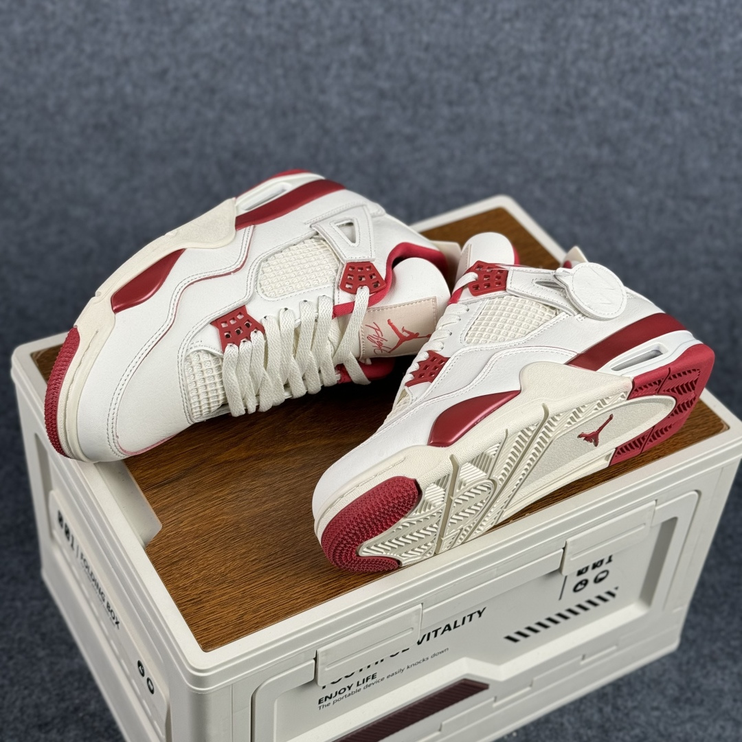 300 W版 Air Jordan AJ4 ”Metallic Gold” 红色情人节 乔丹AJ4代中帮复古休闲篮球鞋 HV0823-108-Chinese UA Cheap High Quatity Brand Clothes Bags handbags Sneakers wholesale wholesaler seller from China Factory suppliers Fashion Clothing Shoes best Quality Beautiful Price 300 W版 Air Jordan AJ4 ”Metallic Gold” 红色情人节 乔丹AJ4代中帮复古休闲篮球鞋 HV0823-108