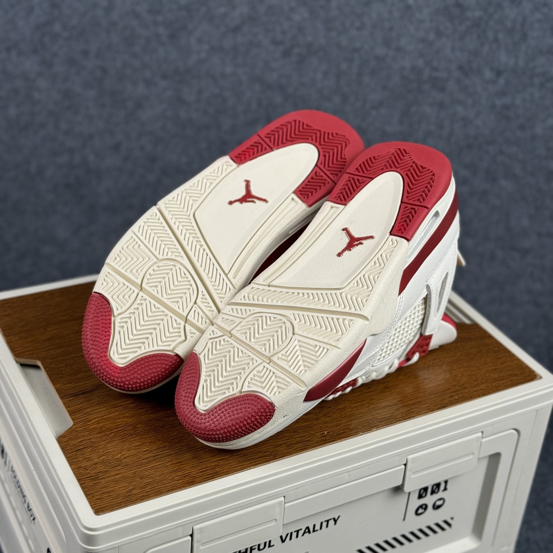 300 W版 Air Jordan AJ4 ”Metallic Gold” 红色情人节 乔丹AJ4代中帮复古休闲篮球鞋 HV0823-108-Chinese UA Cheap High Quatity Brand Clothes Bags handbags Sneakers wholesale wholesaler seller from China Factory suppliers Fashion Clothing Shoes best Quality Beautiful Price 300 W版 Air Jordan AJ4 ”Metallic Gold” 红色情人节 乔丹AJ4代中帮复古休闲篮球鞋 HV0823-108