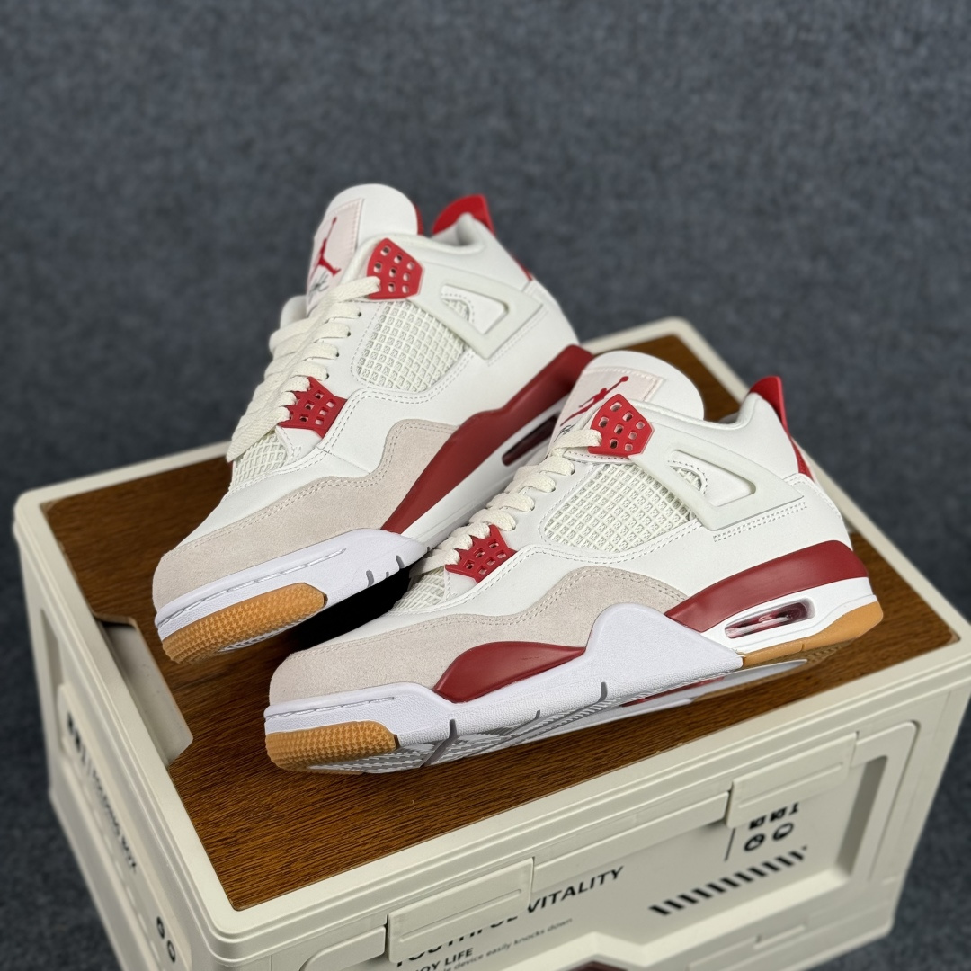 W版 Air Jordan AJ4 ”Metallic Gold” 联名白红 乔丹AJ4代中帮复古休闲篮球鞋 DR5415-106-Top High Quatity Cheap Sneakers Fashion Clothing Clothes Bags handbags Shoes of all Brand wholesale With The best Quality And Beautiful Price from China Factory Chinese suppliers wholesaler seller W版 Air Jordan AJ4 ”Metallic Gold” 联名白红 乔丹AJ4代中帮复古休闲篮球鞋 DR5415-106