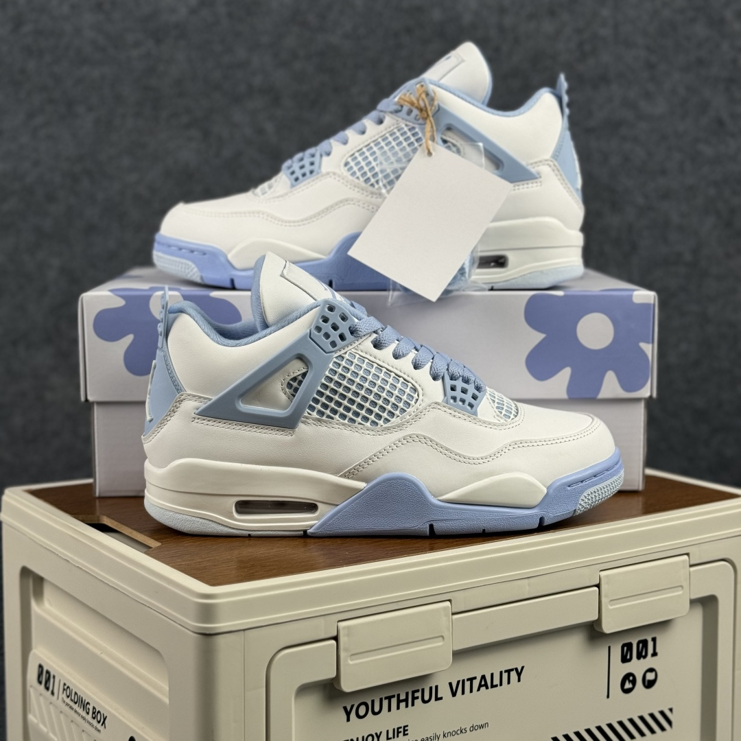 W版 Air Jordan AJ4 ”Metallic Gold” 白蓝 乔丹AJ4代中帮复古休闲篮球鞋 HV0823-100-Top High Quatity Cheap Sneakers Fashion Clothing Clothes Bags handbags Shoes of all Brand wholesale With The best Quality And Beautiful Price from China Factory Chinese suppliers wholesaler seller W版 Air Jordan AJ4 ”Metallic Gold” 白蓝 乔丹AJ4代中帮复古休闲篮球鞋 HV0823-100