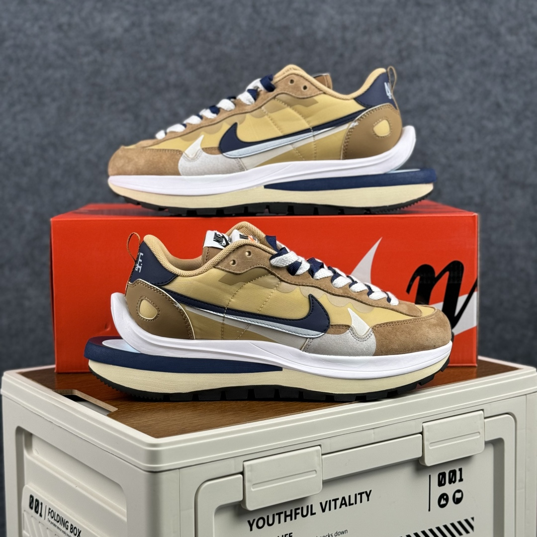 新S版Sacai x Nike VaporWaffle 圆头舒适 低帮 生活休闲鞋 DD1875-200-Top High Quatity Cheap Sneakers Fashion Clothing Clothes Bags handbags Shoes of all Brand wholesale With The best Quality And Beautiful Price from China Factory Chinese suppliers wholesaler seller 新S版Sacai x Nike VaporWaffle 圆头舒适 低帮 生活休闲鞋 DD1875-200