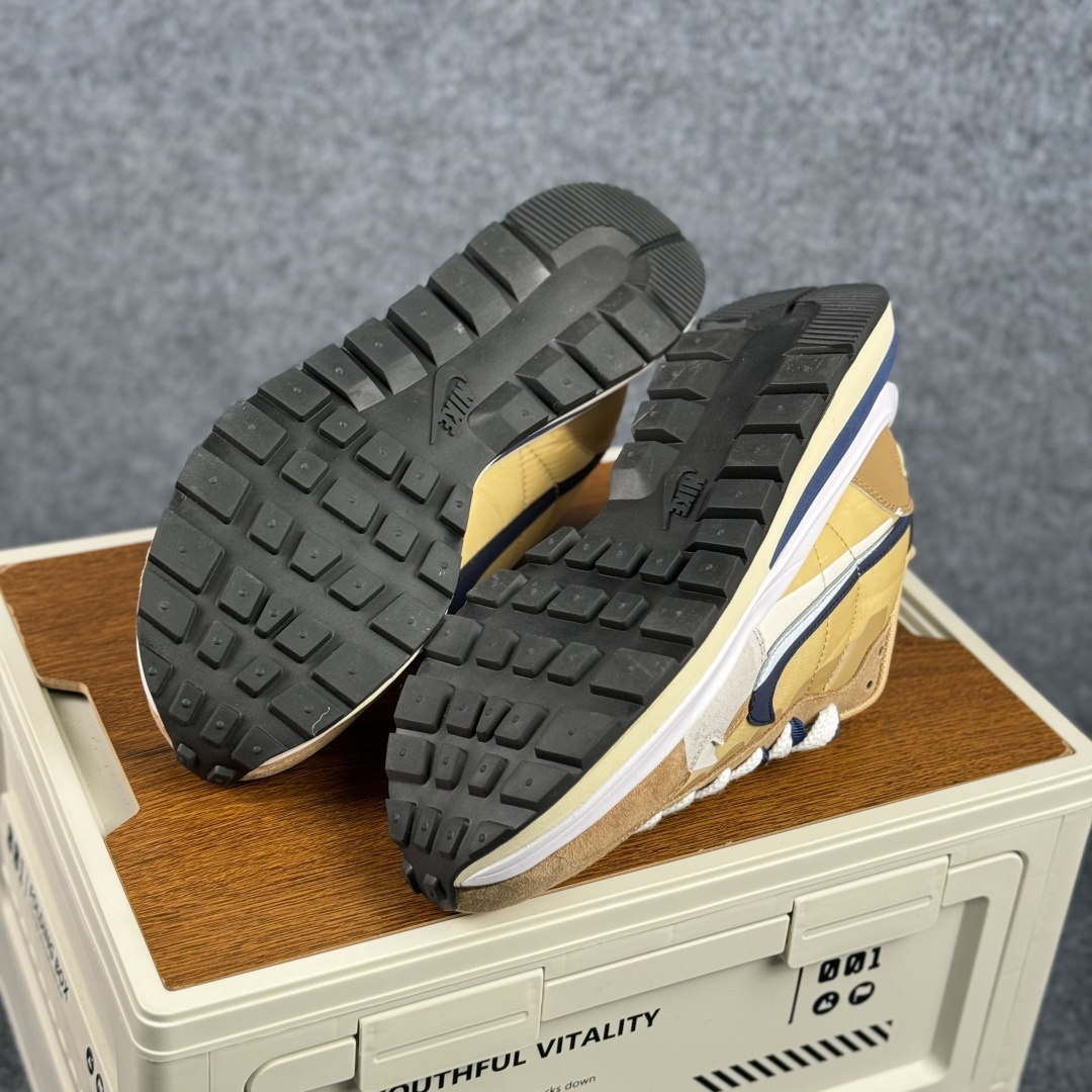 新S版Sacai x Nike VaporWaffle 圆头舒适 低帮 生活休闲鞋 DD1875-200-Top High Quatity Cheap Sneakers Fashion Clothing Clothes Bags handbags Shoes of all Brand wholesale With The best Quality And Beautiful Price from China Factory Chinese suppliers wholesaler seller 新S版Sacai x Nike VaporWaffle 圆头舒适 低帮 生活休闲鞋 DD1875-200