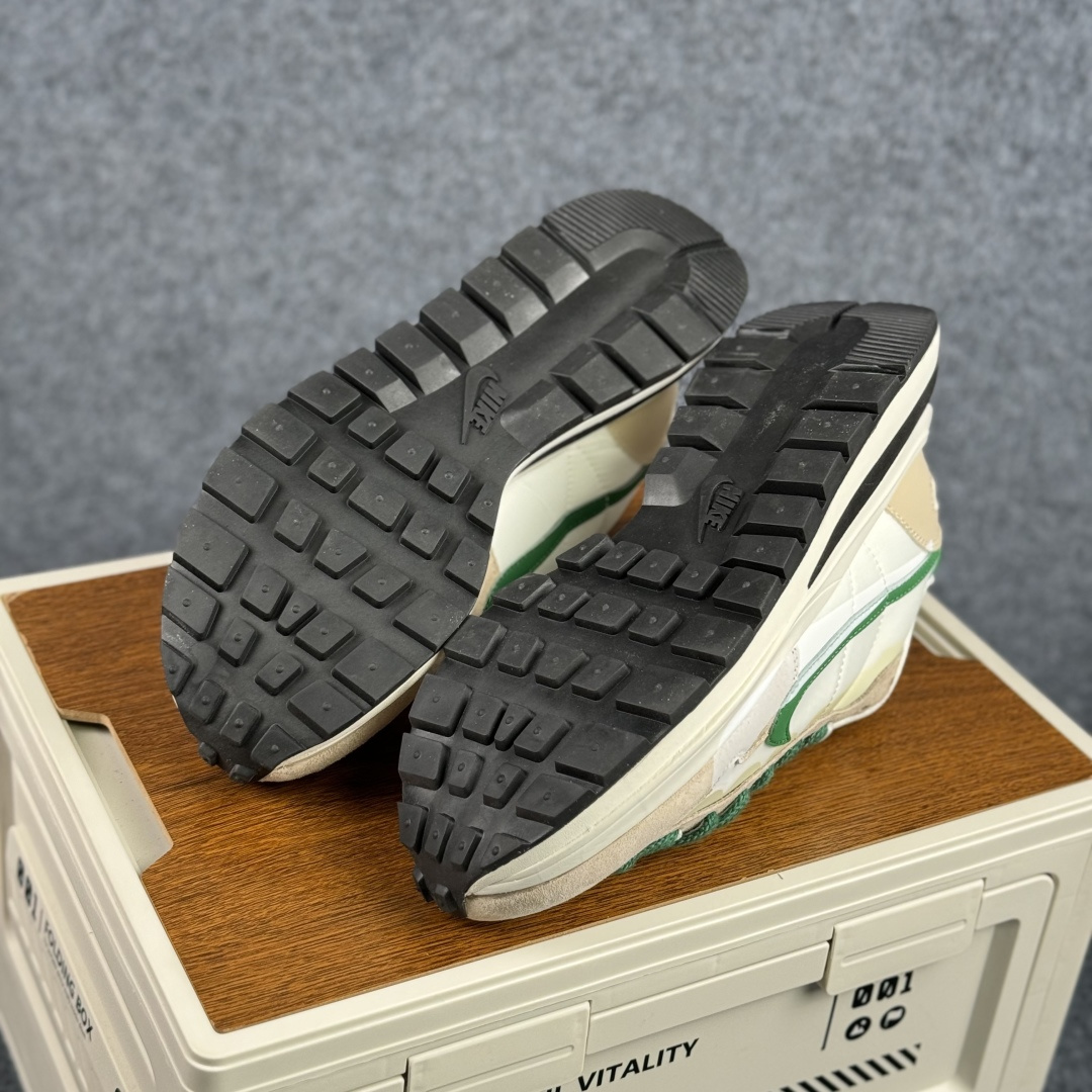 新S版Sacai x Nike VaporWaffle 圆头舒适 低帮 生活休闲鞋 DD1875-102-Top High Quatity Cheap Sneakers Fashion Clothing Clothes Bags handbags Shoes of all Brand wholesale With The best Quality And Beautiful Price from China Factory Chinese suppliers wholesaler seller 新S版Sacai x Nike VaporWaffle 圆头舒适 低帮 生活休闲鞋 DD1875-102