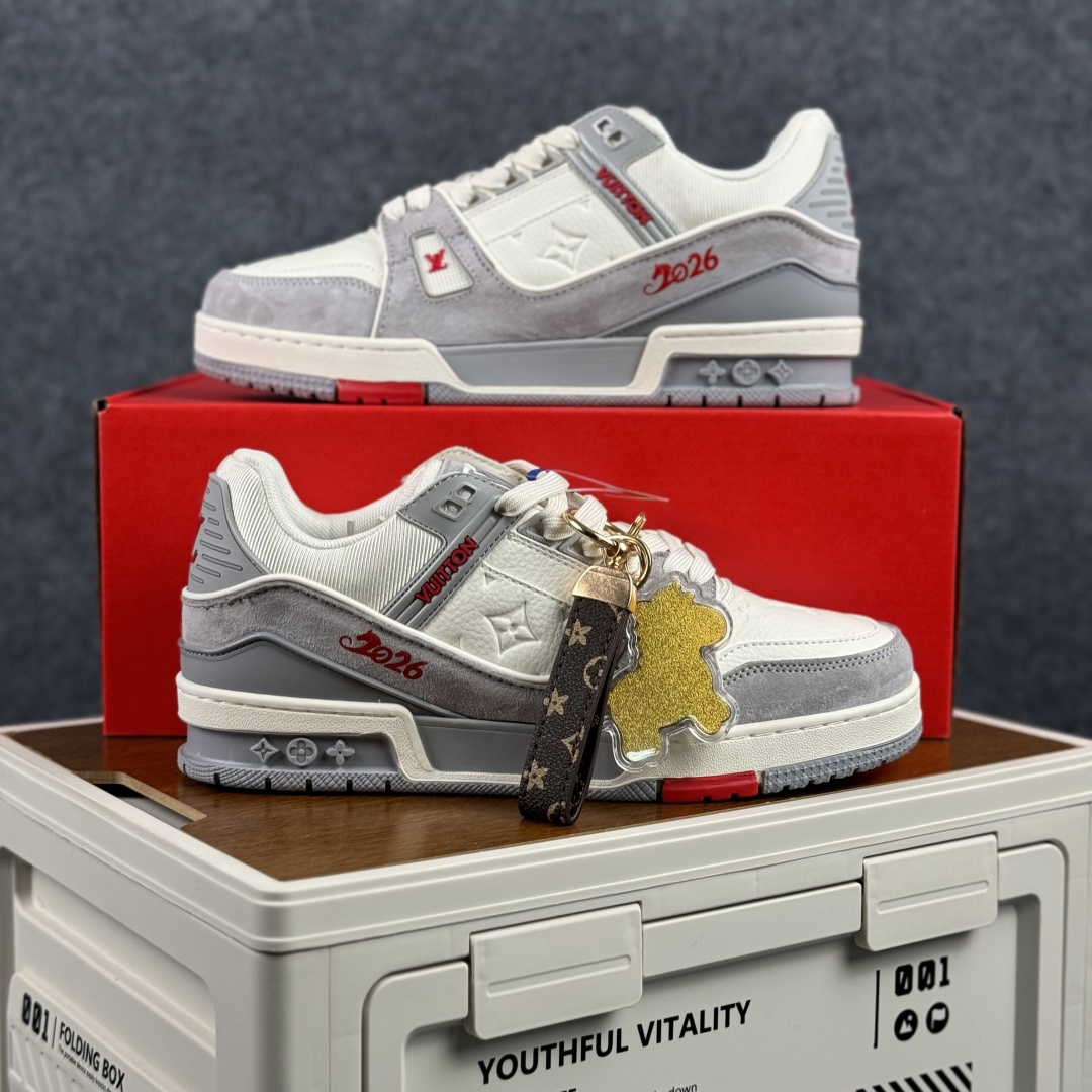 LOUIS VUITTON Trainer Maxi 路易威登 LV厚底板鞋 马年限定印花系列-Top High Quatity Cheap Sneakers Fashion Clothing Clothes Bags handbags Shoes of all Brand wholesale With The best Quality And Beautiful Price from China Factory Chinese suppliers wholesaler seller LOUIS VUITTON Trainer Maxi 路易威登 LV厚底板鞋 马年限定印花系列