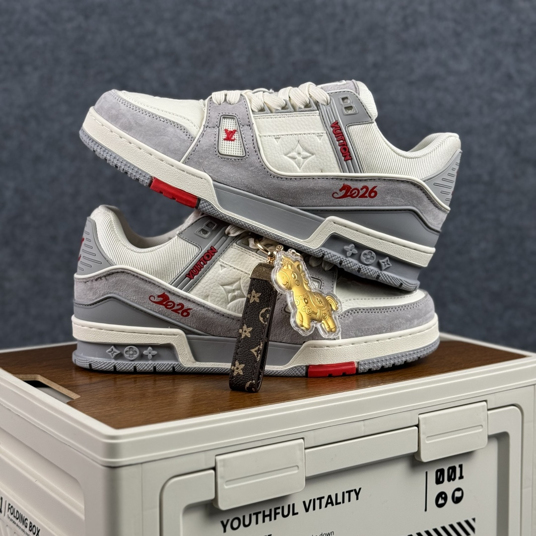 LOUIS VUITTON Trainer Maxi 路易威登 LV厚底板鞋 马年限定印花系列-Top High Quatity Cheap Sneakers Fashion Clothing Clothes Bags handbags Shoes of all Brand wholesale With The best Quality And Beautiful Price from China Factory Chinese suppliers wholesaler seller LOUIS VUITTON Trainer Maxi 路易威登 LV厚底板鞋 马年限定印花系列