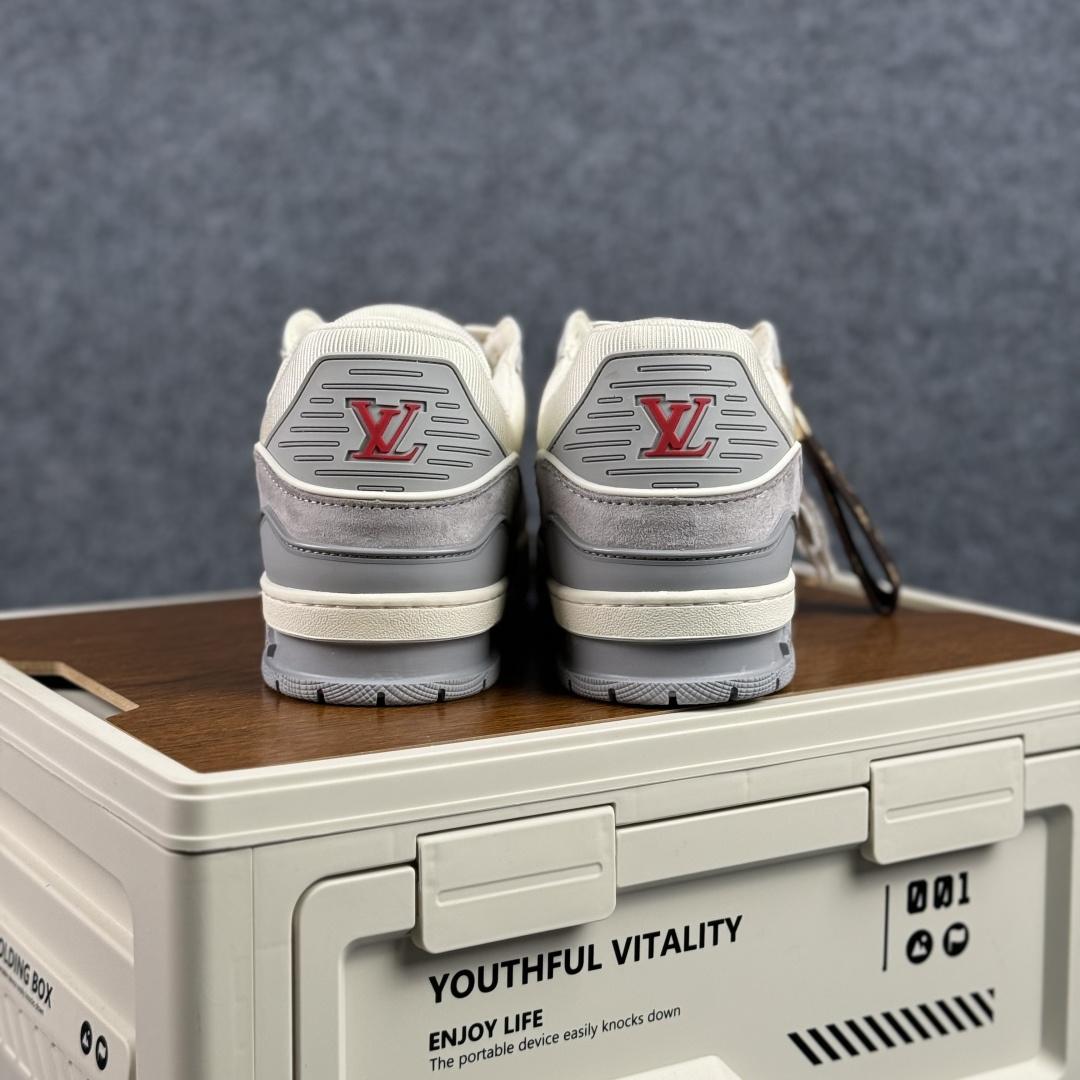 LOUIS VUITTON Trainer Maxi 路易威登 LV厚底板鞋 马年限定印花系列-Top High Quatity Cheap Sneakers Fashion Clothing Clothes Bags handbags Shoes of all Brand wholesale With The best Quality And Beautiful Price from China Factory Chinese suppliers wholesaler seller LOUIS VUITTON Trainer Maxi 路易威登 LV厚底板鞋 马年限定印花系列