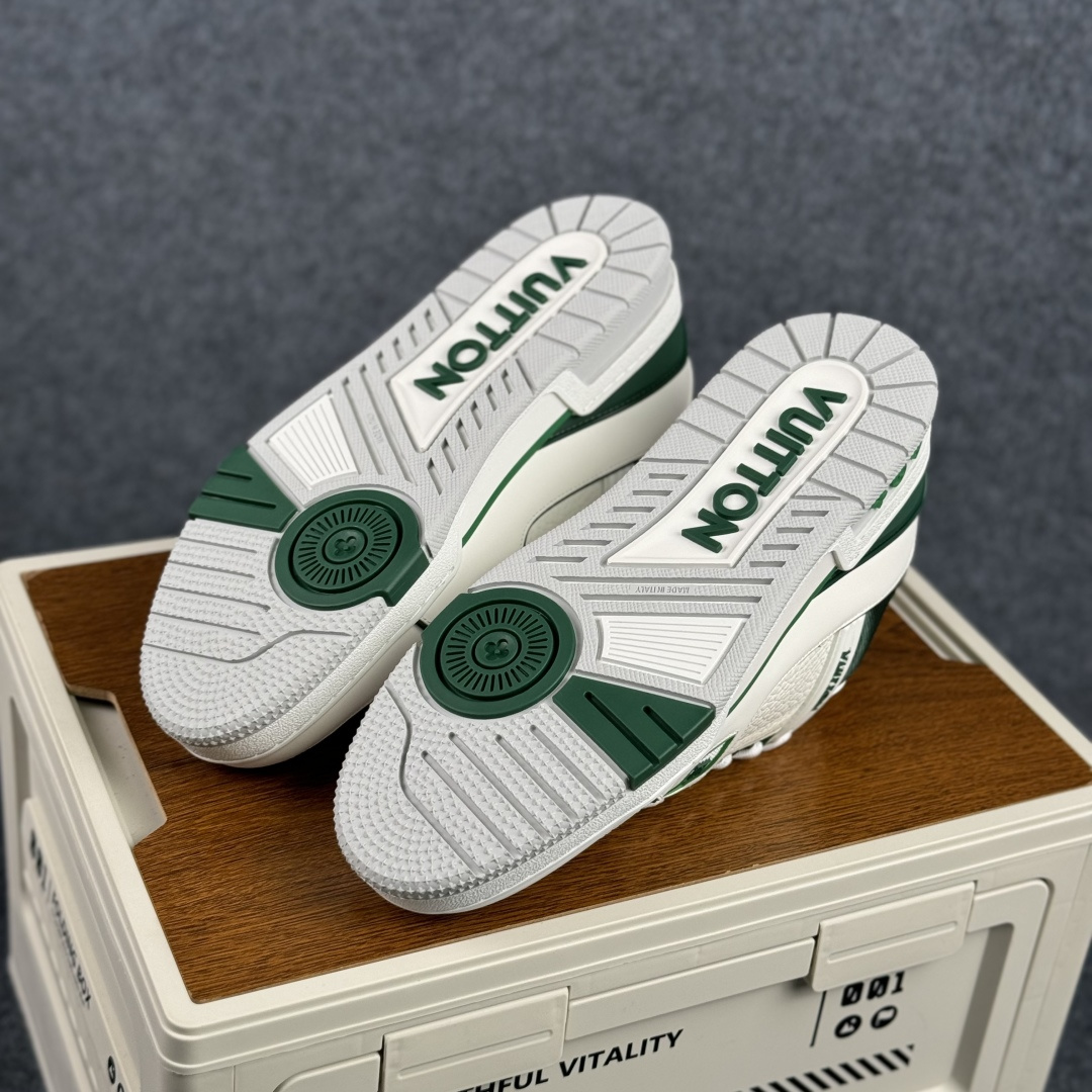 420 LOUIS VUITTON 路易威登 LV Trainer 板鞋-Chinese UA Cheap High Quatity Brand Clothes Bags handbags Sneakers wholesale wholesaler seller from China Factory suppliers Fashion Clothing Shoes best Quality Beautiful Price 420 LOUIS VUITTON 路易威登 LV Trainer 板鞋