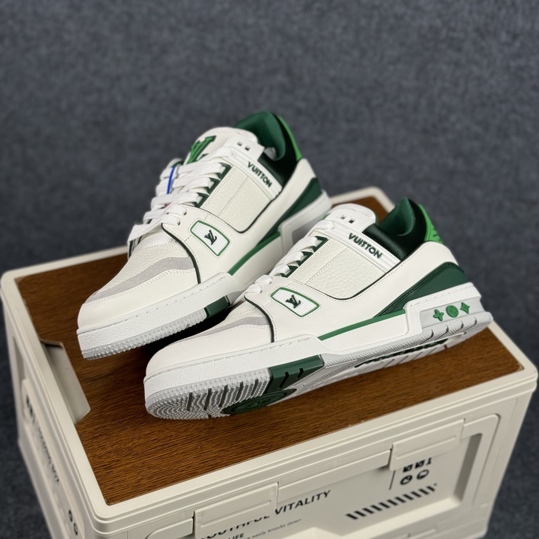 420 LOUIS VUITTON 路易威登 LV Trainer 板鞋-Chinese UA Cheap High Quatity Brand Clothes Bags handbags Sneakers wholesale wholesaler seller from China Factory suppliers Fashion Clothing Shoes best Quality Beautiful Price 420 LOUIS VUITTON 路易威登 LV Trainer 板鞋