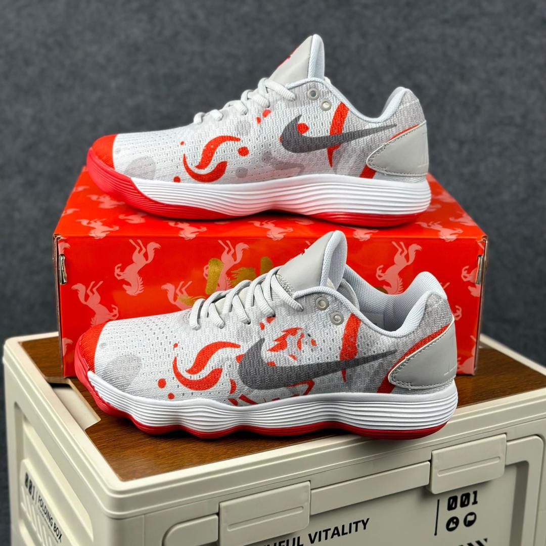 Nike React Hyperdunk 2017 Low EP 马年限定 低帮实战篮球鞋 897637-011-Top High Quatity Cheap Sneakers Fashion Clothing Clothes Bags handbags Shoes of all Brand wholesale With The best Quality And Beautiful Price from China Factory Chinese suppliers wholesaler seller Nike React Hyperdunk 2017 Low EP 马年限定 低帮实战篮球鞋 897637-011