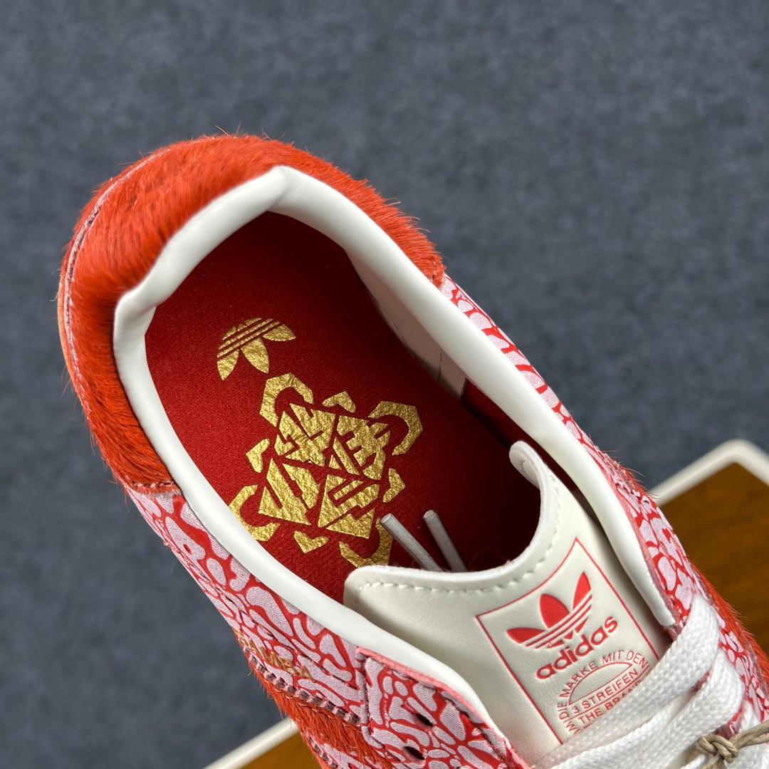 Adidas Samba 马年限定 JR8743 复古桑巴板鞋-Top High Quatity Cheap Sneakers Fashion Clothing Clothes Bags handbags Shoes of all Brand wholesale With The best Quality And Beautiful Price from China Factory Chinese suppliers wholesaler seller Adidas Samba 马年限定 JR8743 复古桑巴板鞋