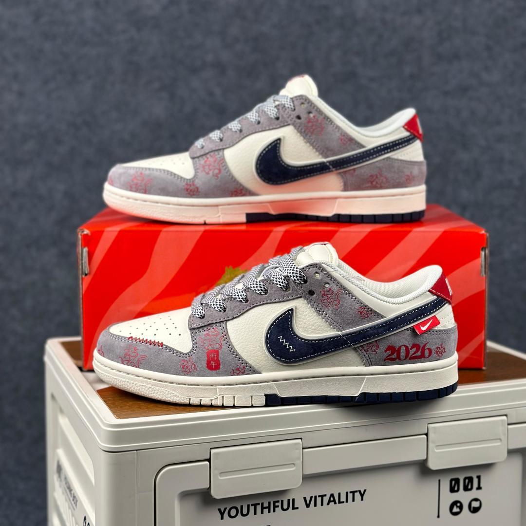 Nike Dunk Low 2026 丙午马年限定款 YX5066-402-Top High Quatity Cheap Sneakers Fashion Clothing Clothes Bags handbags Shoes of all Brand wholesale With The best Quality And Beautiful Price from China Factory Chinese suppliers wholesaler seller Nike Dunk Low 2026 丙午马年限定款 YX5066-402