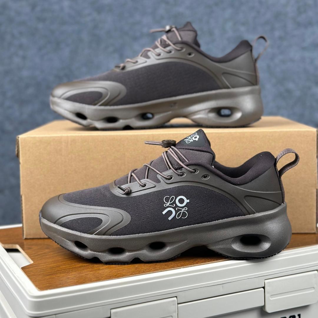 LOEWE罗意威 x ON昂跑 联名款 Cloudsolo系列 棕黑 36-46 3MF3066-Top High Quatity Cheap Sneakers Fashion Clothing Clothes Bags handbags Shoes of all Brand wholesale With The best Quality And Beautiful Price from China Factory Chinese suppliers wholesaler seller LOEWE罗意威 x ON昂跑 联名款 Cloudsolo系列 棕黑 36-46 3MF3066