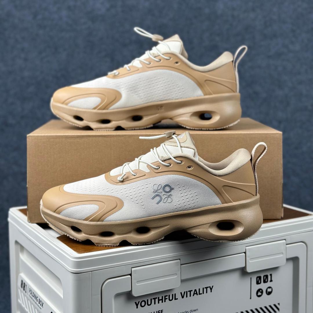 LOEWE罗意威 x ON昂跑 联名款 Cloudsolo系列 白米色 36-46 3MF3066-Top High Quatity Cheap Sneakers Fashion Clothing Clothes Bags handbags Shoes of all Brand wholesale With The best Quality And Beautiful Price from China Factory Chinese suppliers wholesaler seller LOEWE罗意威 x ON昂跑 联名款 Cloudsolo系列 白米色 36-46 3MF3066