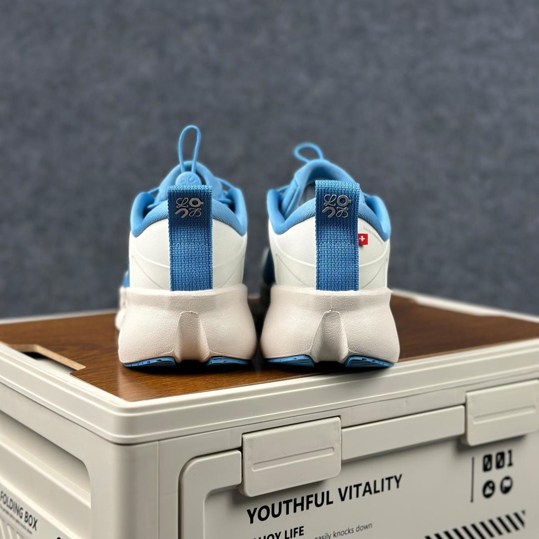 340 LOEWE罗意威 x ON昂跑 联名款 Cloudsolo系列 蓝白36-46 3WF3060-Chinese UA Cheap High Quatity Brand Clothes Bags handbags Sneakers wholesale wholesaler seller from China Factory suppliers Fashion Clothing Shoes best Quality Beautiful Price 340 LOEWE罗意威 x ON昂跑 联名款 Cloudsolo系列 蓝白36-46 3WF3060