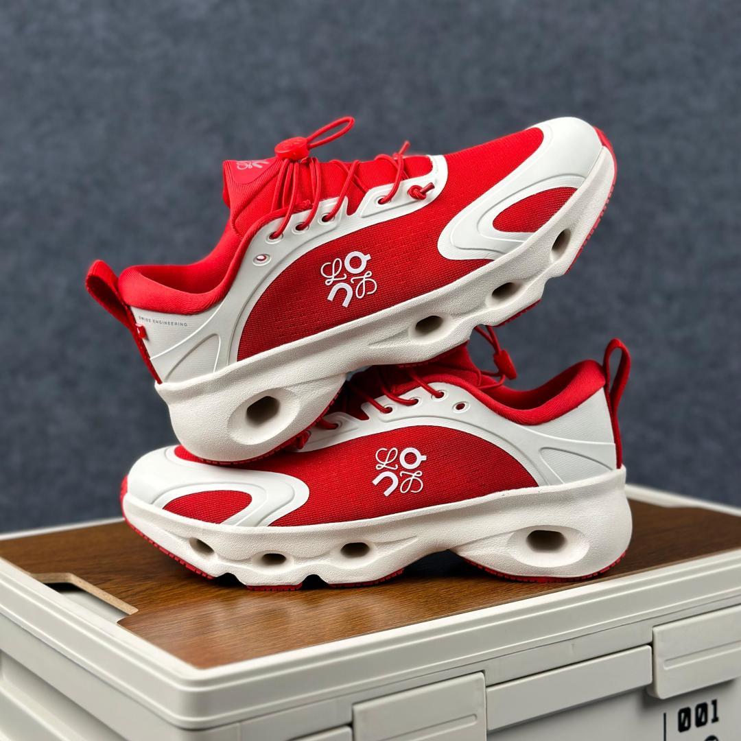 LOEWE罗意威 x ON昂跑 联名款 Cloudsolo系列 红白 36-46 3WF3060-Top High Quatity Cheap Sneakers Fashion Clothing Clothes Bags handbags Shoes of all Brand wholesale With The best Quality And Beautiful Price from China Factory Chinese suppliers wholesaler seller LOEWE罗意威 x ON昂跑 联名款 Cloudsolo系列 红白 36-46 3WF3060