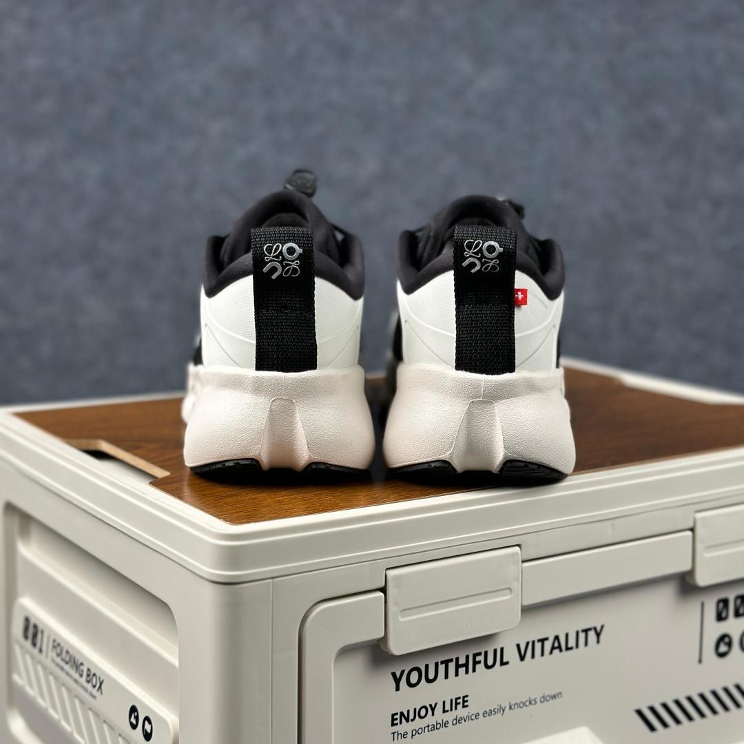 LOEWE罗意威 x ON昂跑 联名款 Cloudsolo系列 黑白色 36-46 3WF3060-Top High Quatity Cheap Sneakers Fashion Clothing Clothes Bags handbags Shoes of all Brand wholesale With The best Quality And Beautiful Price from China Factory Chinese suppliers wholesaler seller LOEWE罗意威 x ON昂跑 联名款 Cloudsolo系列 黑白色 36-46 3WF3060