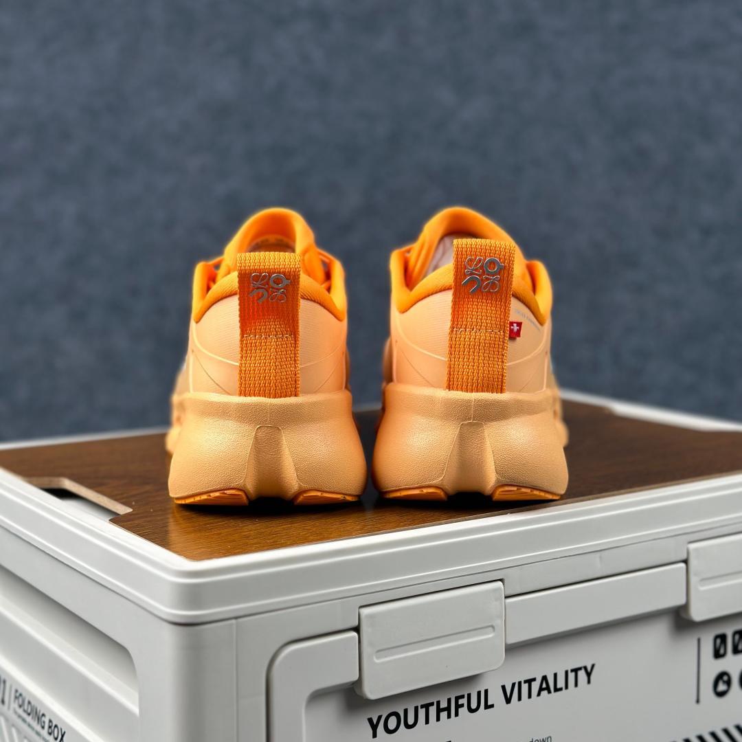 LOEWE罗意威 x ON昂跑 联名款 Cloudsolo系列 橙色 36-46 3WF3060-Top High Quatity Cheap Sneakers Fashion Clothing Clothes Bags handbags Shoes of all Brand wholesale With The best Quality And Beautiful Price from China Factory Chinese suppliers wholesaler seller LOEWE罗意威 x ON昂跑 联名款 Cloudsolo系列 橙色 36-46 3WF3060