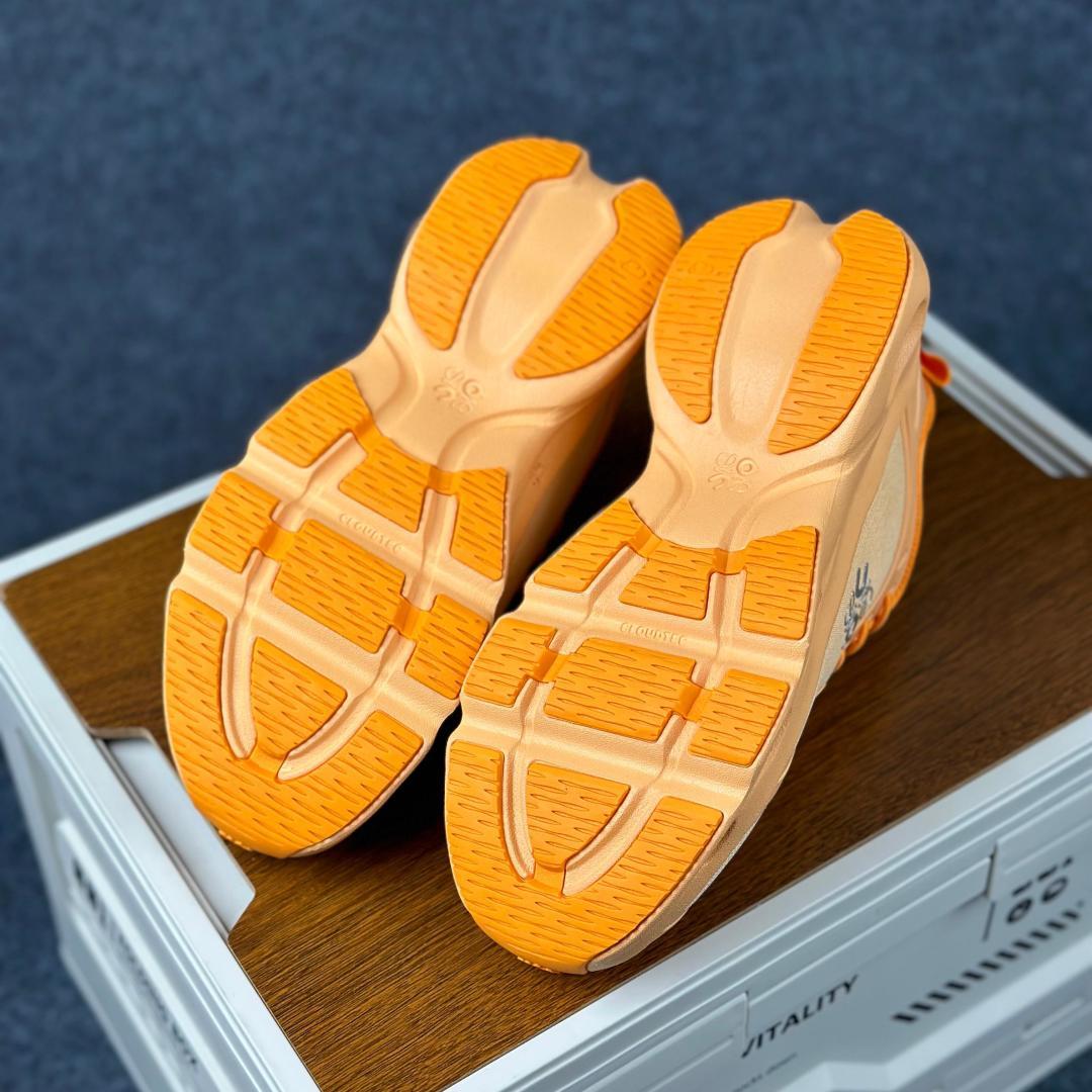 LOEWE罗意威 x ON昂跑 联名款 Cloudsolo系列 橙色 36-46 3WF3060-Top High Quatity Cheap Sneakers Fashion Clothing Clothes Bags handbags Shoes of all Brand wholesale With The best Quality And Beautiful Price from China Factory Chinese suppliers wholesaler seller LOEWE罗意威 x ON昂跑 联名款 Cloudsolo系列 橙色 36-46 3WF3060