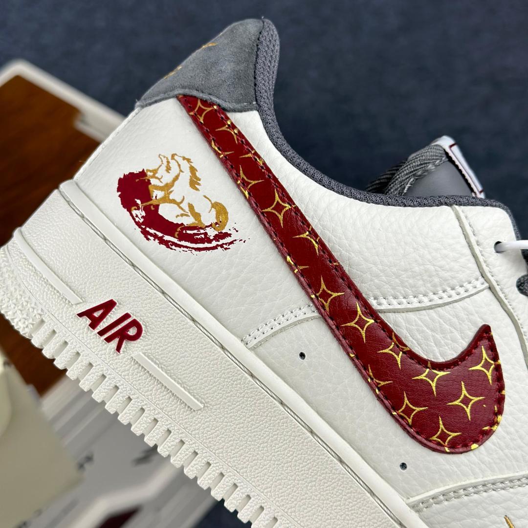 Nike Air Force 1'07 Low 马年联名 云白绛金 NH0601-507 SC版 空军一号低帮休闲板鞋-Top High Quatity Cheap Sneakers Fashion Clothing Clothes Bags handbags Shoes of all Brand wholesale With The best Quality And Beautiful Price from China Factory Chinese suppliers wholesaler seller Nike Air Force 1'07 Low 马年联名 云白绛金 NH0601-507 SC版 空军一号低帮休闲板鞋