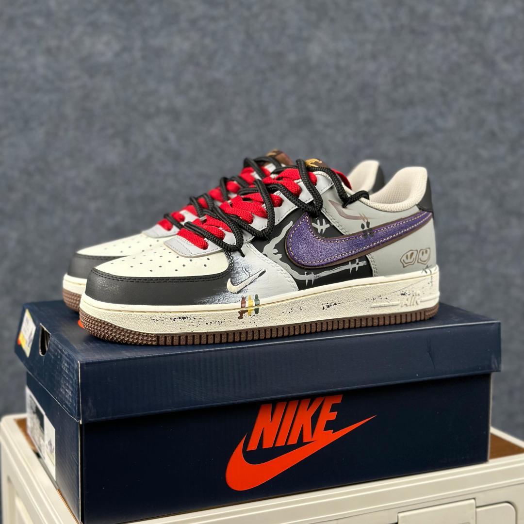 260 Nike Air Force 1'07 Low ”Boundary Break Graffiti” 手绘涂鸦 破界涂鸦 空军一号低帮休闲板鞋 LJ8822-121-Chinese UA Cheap High Quatity Brand Clothes Bags handbags Sneakers wholesale wholesaler seller from China Factory suppliers Fashion Clothing Shoes best Quality Beautiful Price 260 Nike Air Force 1'07 Low ”Boundary Break Graffiti” 手绘涂鸦 破界涂鸦 空军一号低帮休闲板鞋 LJ8822-121