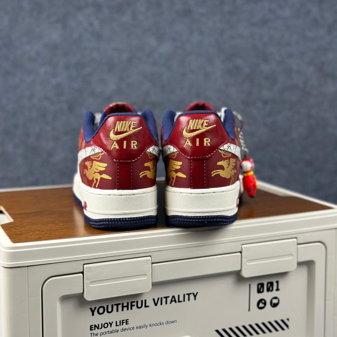 260 NIke Air Force 1 '07 Low “马年联名--瑞彩祥云金纹” NH0601-535 海外限量发售 空军一号低帮 运动鞋