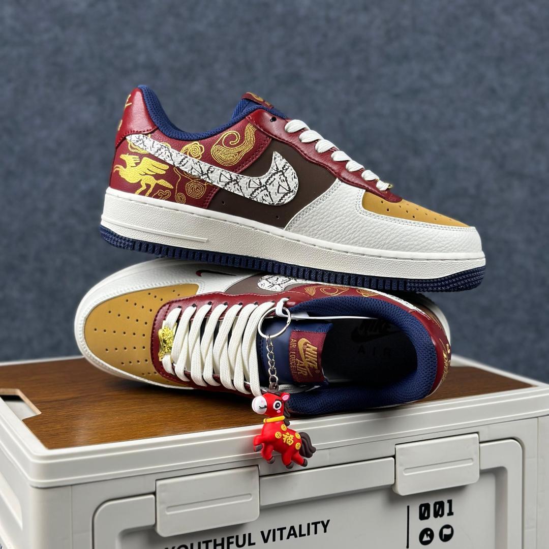 260 NIke Air Force 1 '07 Low “马年联名--瑞彩祥云金纹” NH0601-535 海外限量发售 空军一号低帮 运动鞋
