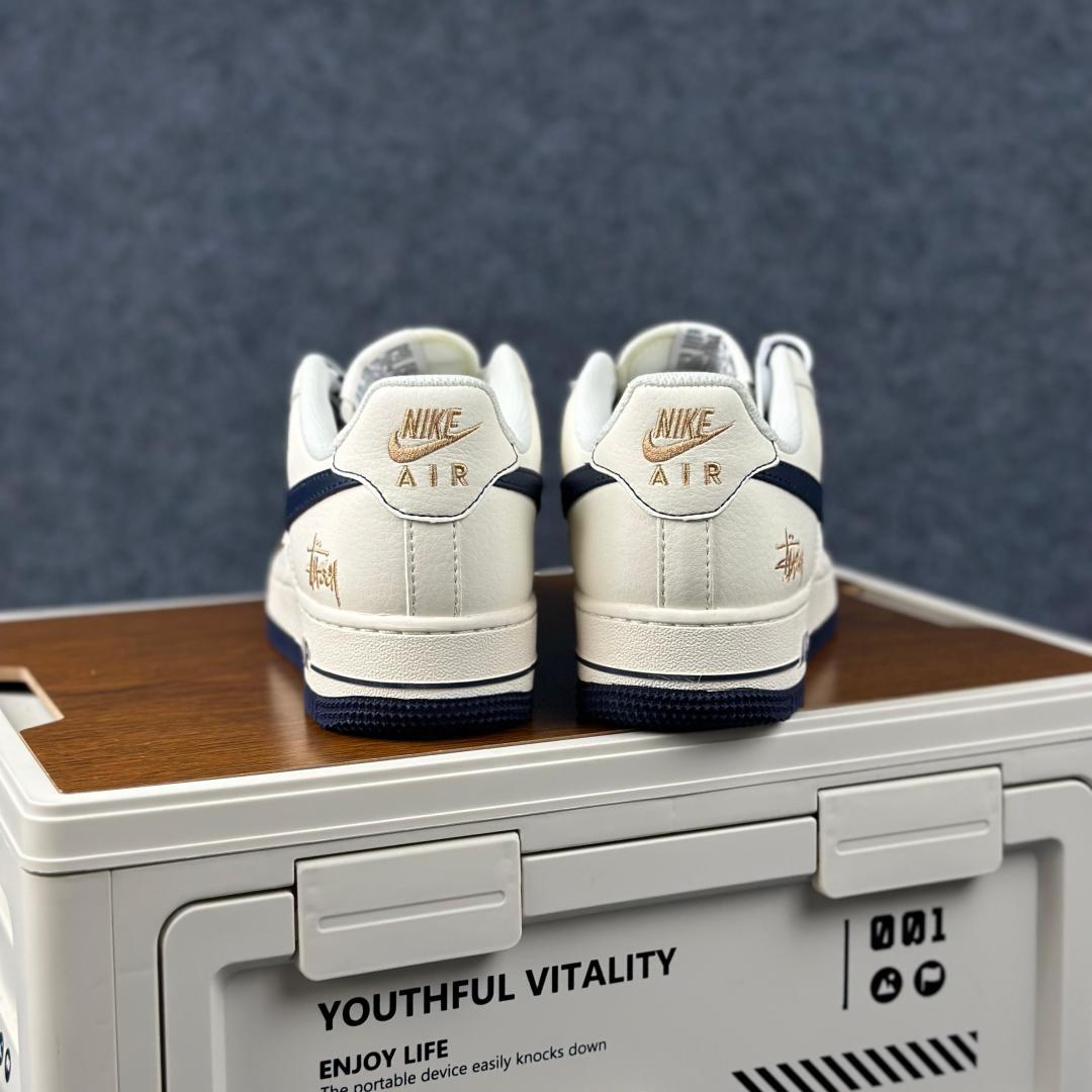 Nike Air Force 1'07 Low 斯图西联名 XX3168-225 空军一号低帮休闲板鞋