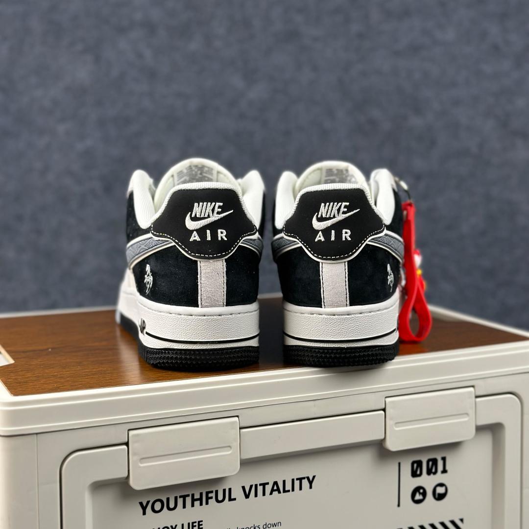 Nike Air Force 1'07 Low 马年限定 HT5088-636 空军一号低帮休闲板鞋-Top High Quatity Cheap Sneakers Fashion Clothing Clothes Bags handbags Shoes of all Brand wholesale With The best Quality And Beautiful Price from China Factory Chinese suppliers wholesaler seller Nike Air Force 1'07 Low 马年限定 HT5088-636 空军一号低帮休闲板鞋