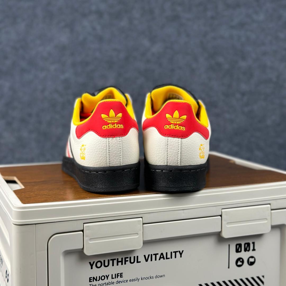 Adidas Originals“马年联名限定-白红黄”贝壳头 LX0915 马年新款海外定制限量发售 烫印金色马字