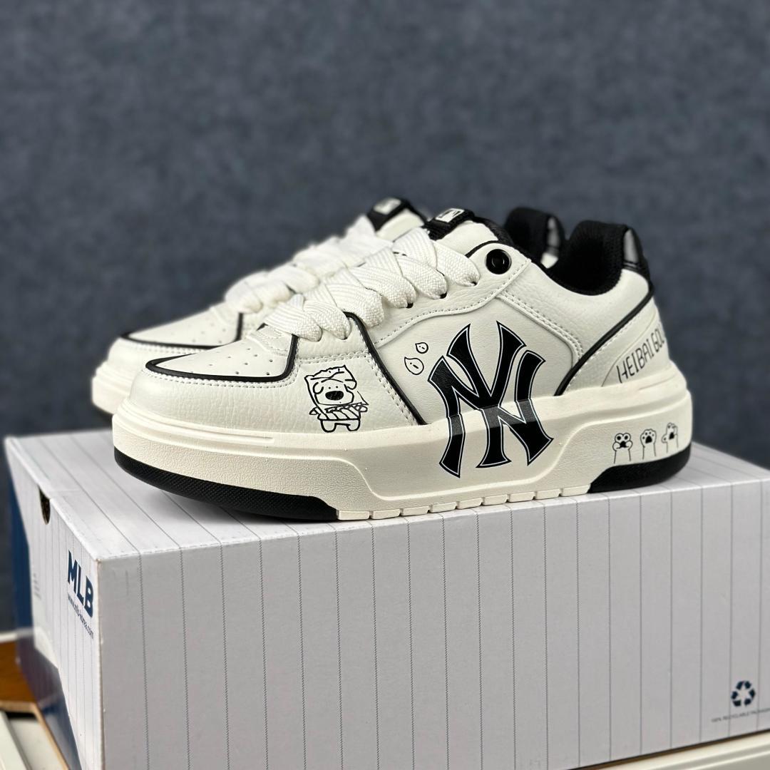 MLB Chunky Liner 学长鞋 定制配色 3ASXCA12N(GP049) 低帮老爹风轻量增高厚底百搭休闲运动慢跑鞋-Top High Quatity Cheap Sneakers Fashion Clothing Clothes Bags handbags Shoes of all Brand wholesale With The best Quality And Beautiful Price from China Factory Chinese suppliers wholesaler seller MLB Chunky Liner 学长鞋 定制配色 3ASXCA12N(GP049) 低帮老爹风轻量增高厚底百搭休闲运动慢跑鞋