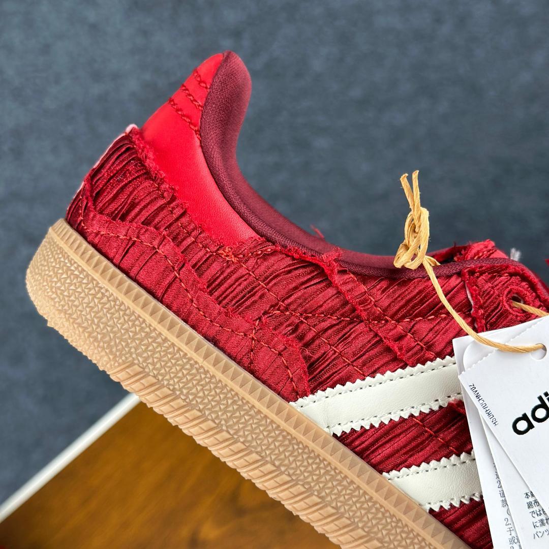 240 Adidas Sanba 囍庆中国风 中国风主题红白 国潮金玉良缘婚鞋 3-Chinese UA Cheap High Quatity Brand Clothes Bags handbags Sneakers wholesale wholesaler seller from China Factory suppliers Fashion Clothing Shoes best Quality Beautiful Price 240 Adidas Sanba 囍庆中国风 中国风主题红白 国潮金玉良缘婚鞋 3