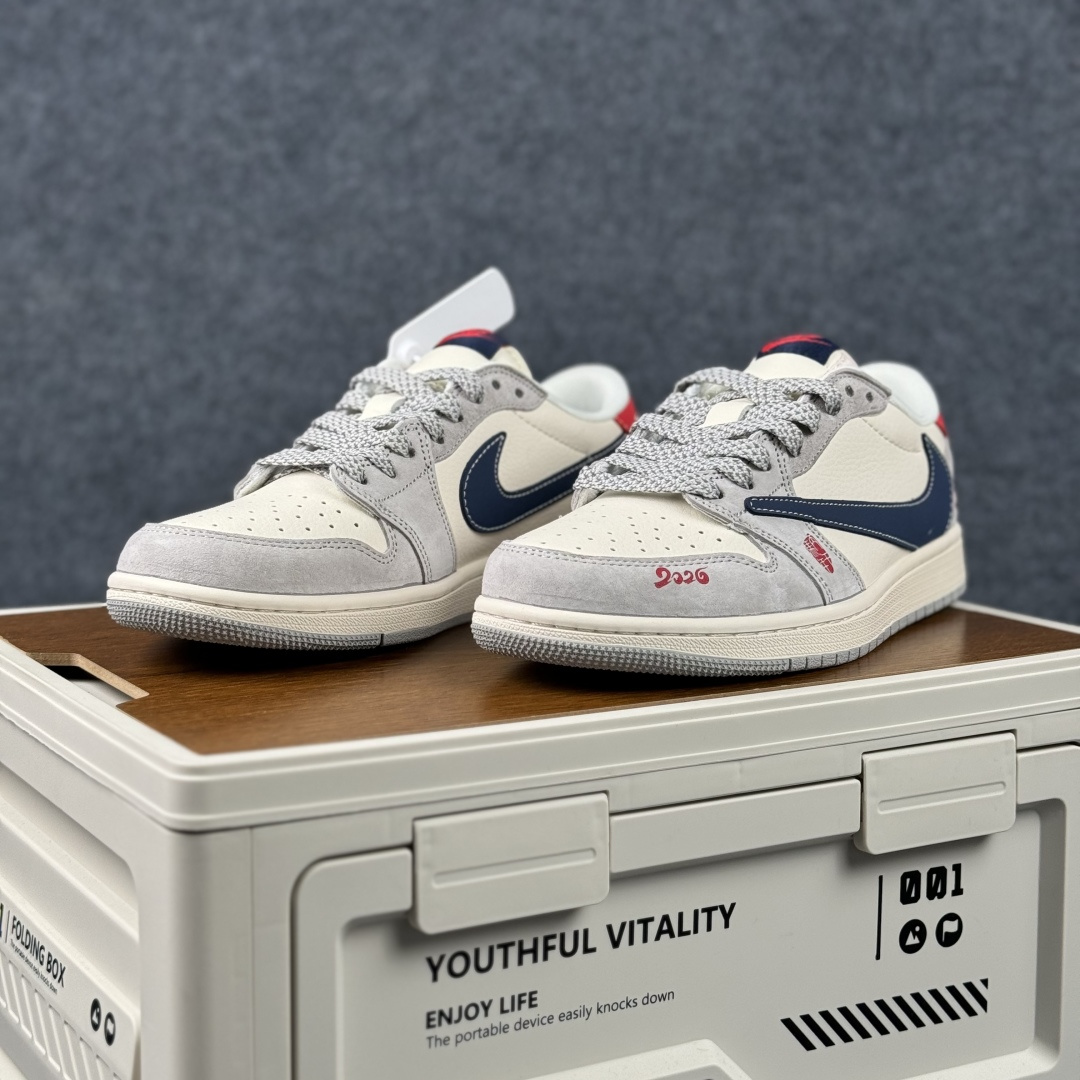 Air Jordan 1 Low AJ1 乔1 2026 马年限定 高端定制 低帮倒钩复古篮球鞋 ZH2598-903 Air Jordan 1 Low AJ1 乔1 2026 马年限定 高端定制 低帮倒钩复古篮球鞋 ZH2598-903