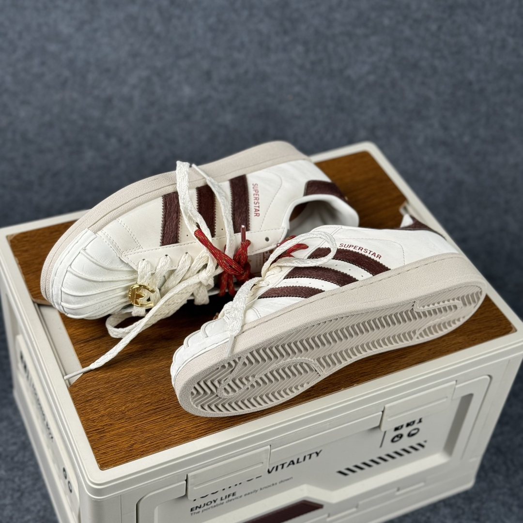 AD Originals Super2 CNY 马年白棕红贝壳头 KJ6293 AD Originals Super2 CNY 马年白棕红贝壳头 KJ6293