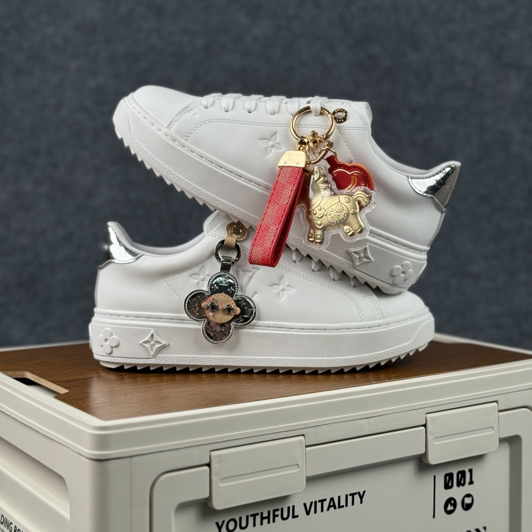 广奢高端货Louis Vuitton New Arrival 系列 LV Time Out 情侣小白鞋-Top High Quatity Cheap Sneakers Fashion Clothing Clothes Bags handbags Shoes of all Brand wholesale With The best Quality And Beautiful Price from China Factory Chinese suppliers wholesaler seller 广奢高端货Louis Vuitton New Arrival 系列 LV Time Out 情侣小白鞋