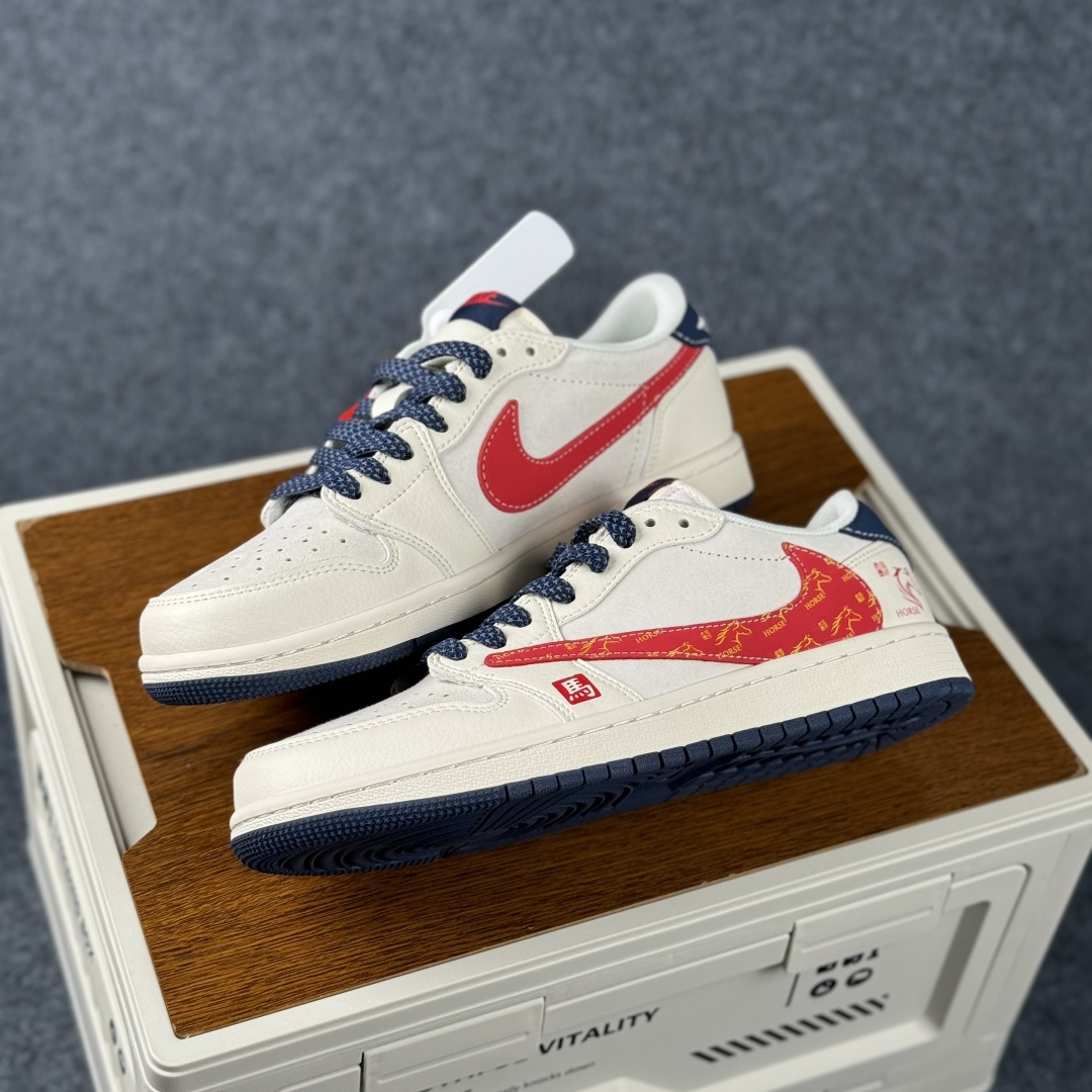 Air Jordan 1 Low AJ1 乔1 马年限定 高端定制 低帮倒钩复古篮球鞋 ZH2598-905 Air Jordan 1 Low AJ1 乔1 马年限定 高端定制 低帮倒钩复古篮球鞋 ZH2598-905