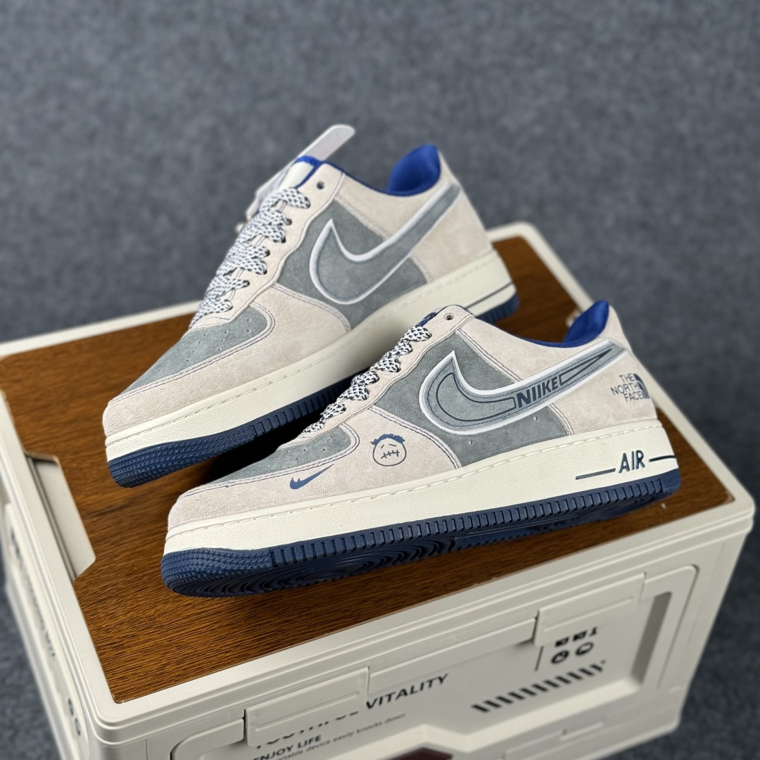260 Nike Air Force 1'07 Low 北面联名 空军一号低帮休闲板鞋 SY1388-026-Chinese UA Cheap High Quatity Brand Clothes Bags handbags Sneakers wholesale wholesaler seller from China Factory suppliers Fashion Clothing Shoes best Quality Beautiful Price 260 Nike Air Force 1'07 Low 北面联名 空军一号低帮休闲板鞋 SY1388-026