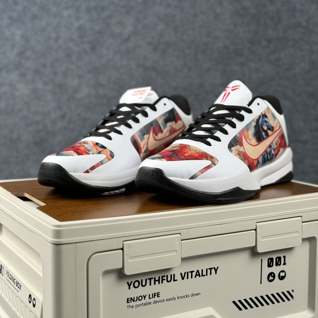 Nike Kobe 5 Protro「大师之路」 把艺术穿在脚下 让曼巴精神具象化 CD4991-867 Nike Kobe 5 Protro「大师之路」 把艺术穿在脚下 让曼巴精神具象化 CD4991-867