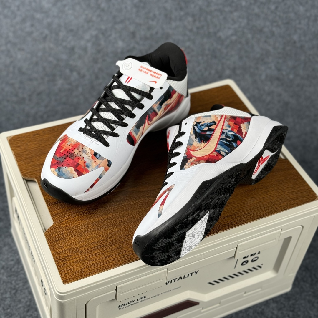 Nike Kobe 5 Protro「大师之路」 把艺术穿在脚下 让曼巴精神具象化 CD4991-867 Nike Kobe 5 Protro「大师之路」 把艺术穿在脚下 让曼巴精神具象化 CD4991-867