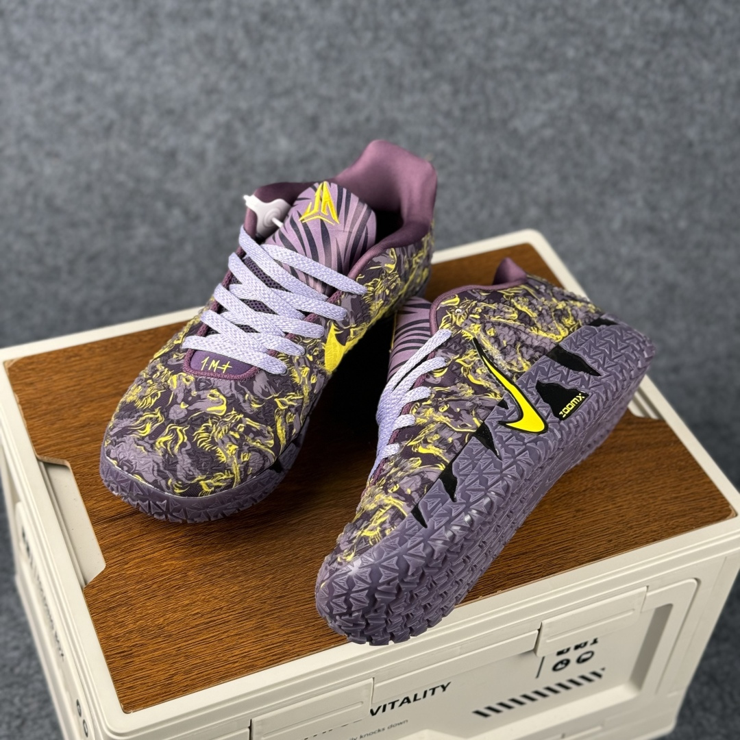 Nike Zoom 实战篮球鞋「紫电熔岩」 把球场变成你的紫色战场 HF2794-011